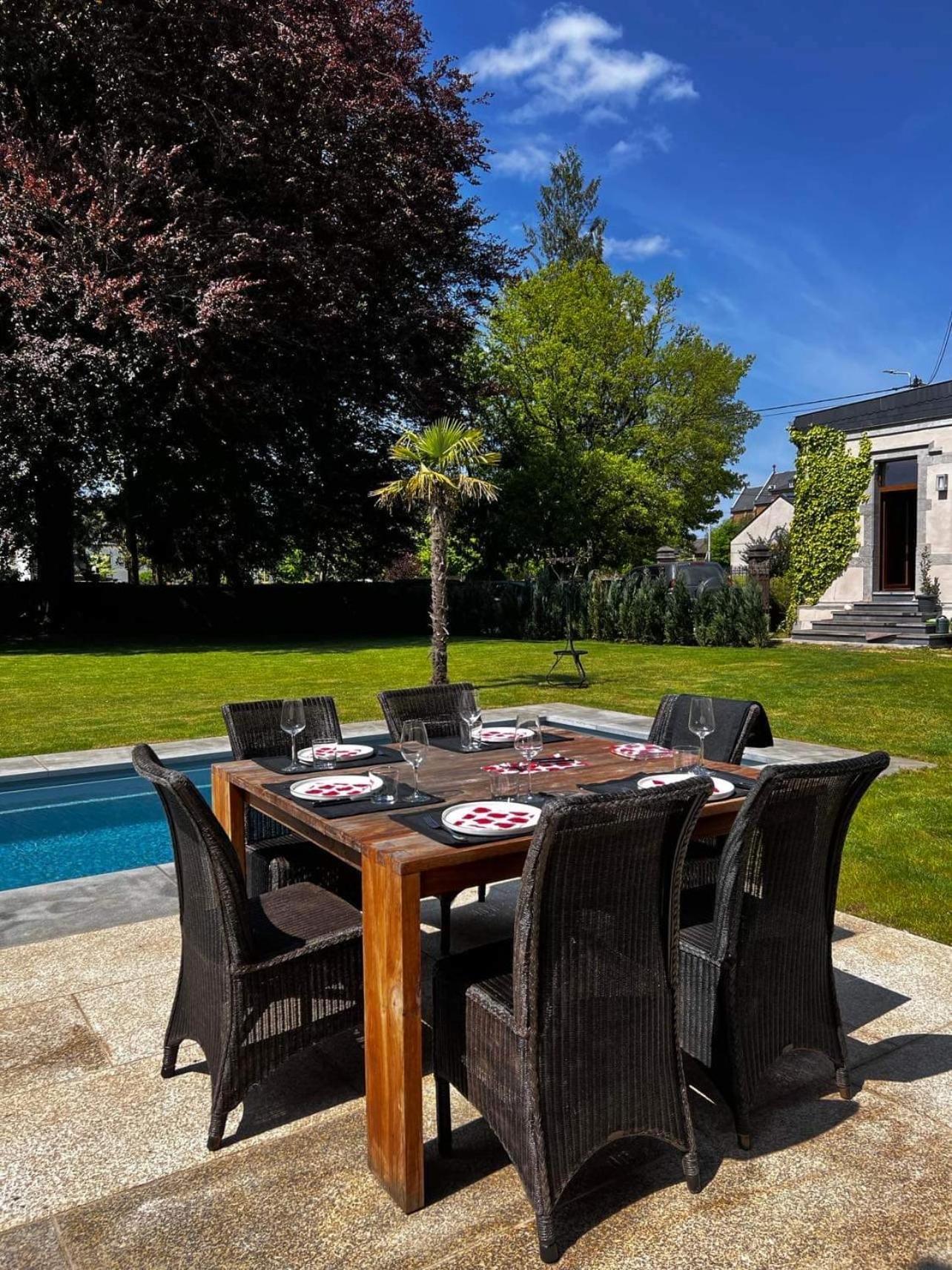 Homestay Villa O Virton Exterior photo