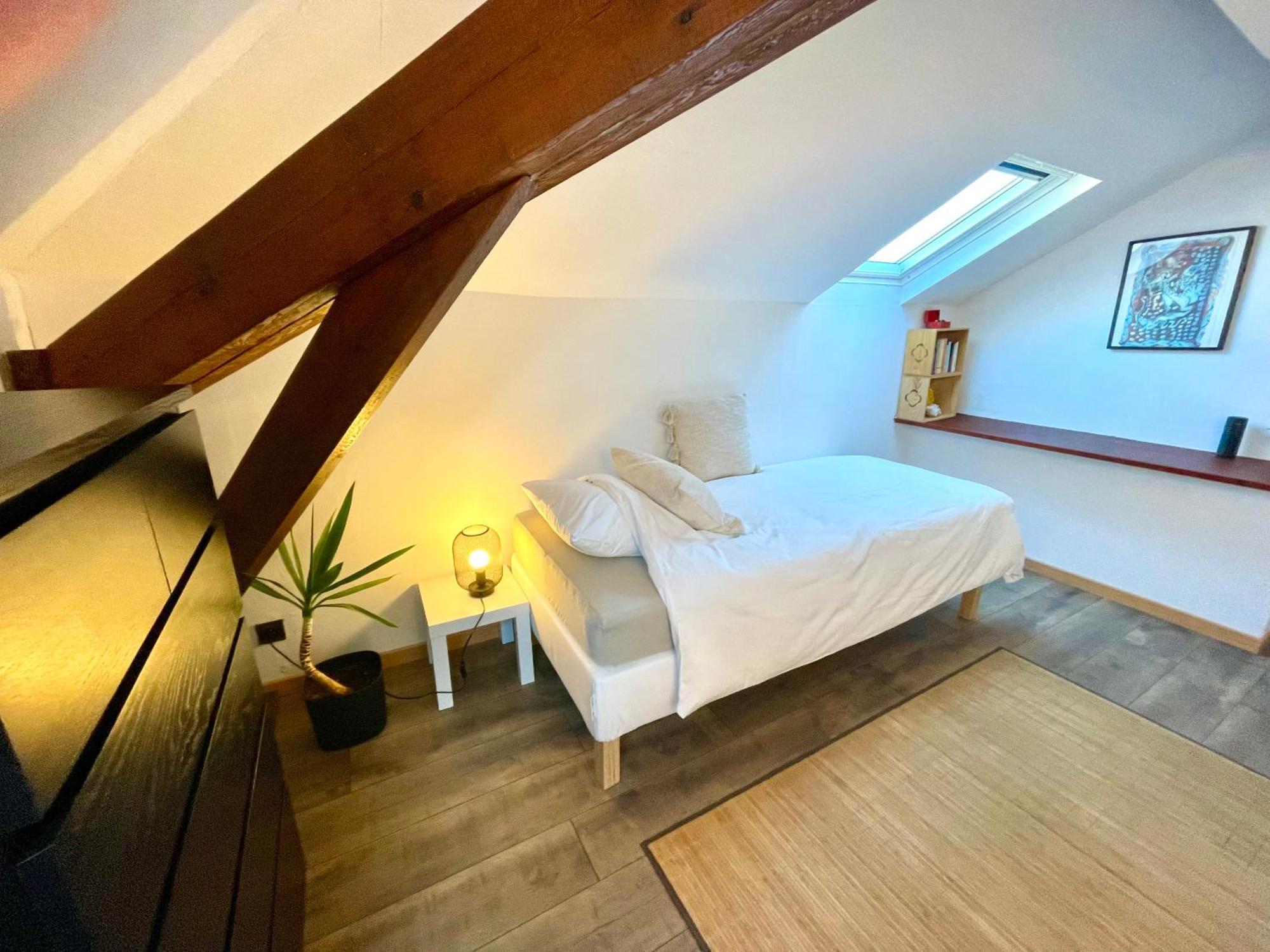 Homestay Villa O Virton Exterior photo