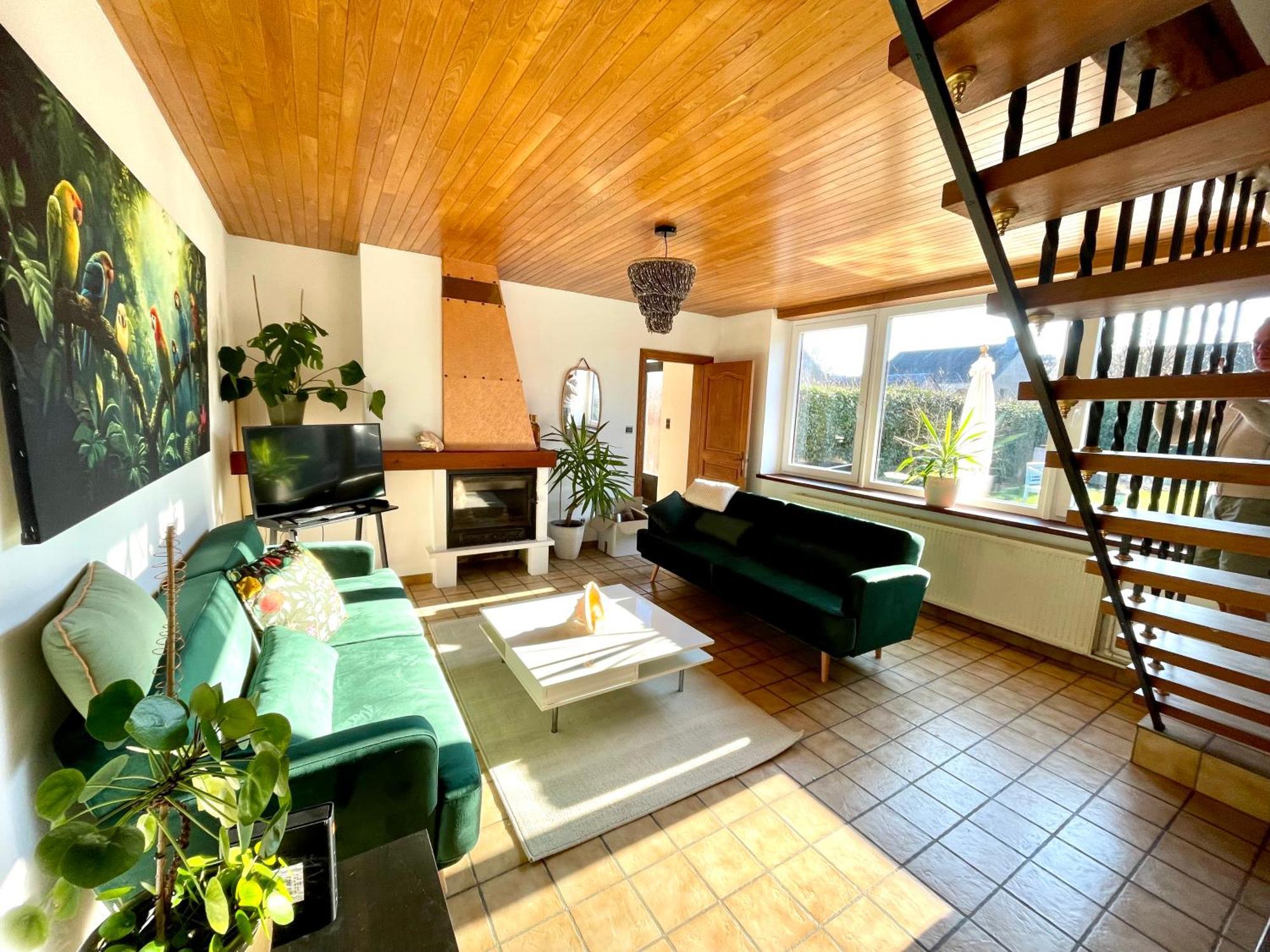 Homestay Villa O Virton Exterior photo